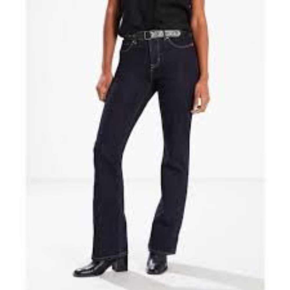 Levi's Low Boot NWOT